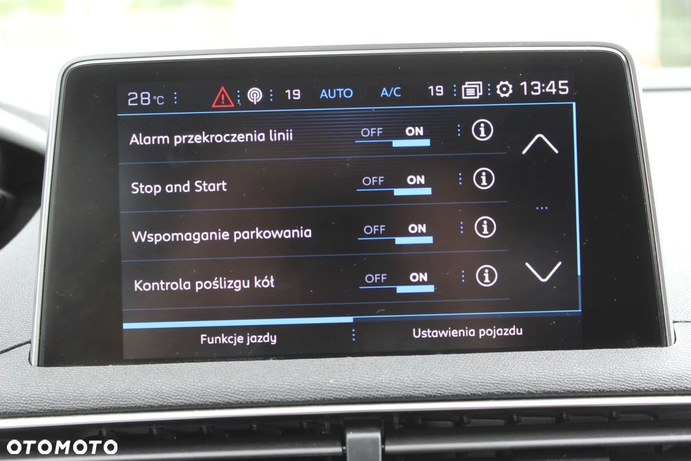 Peugeot 3008 1.5 BlueHDi Allure S&S - 24