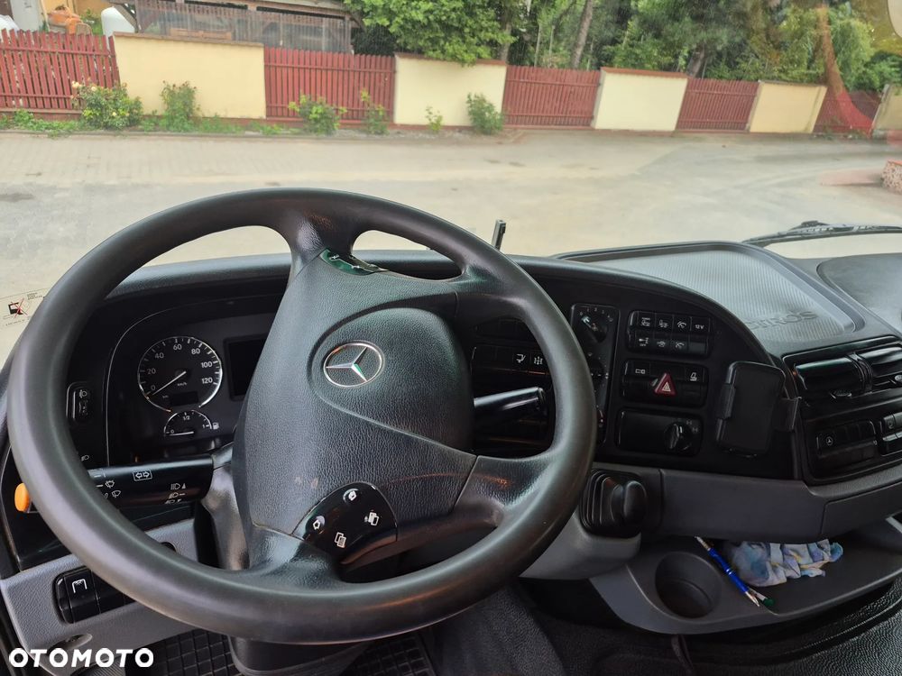 Mercedes-Benz Actros - 7