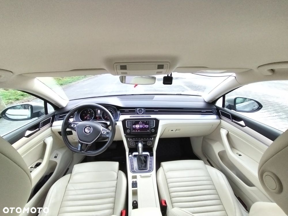 Volkswagen Passat 2.0 TDI BMT Highline DSG - 9