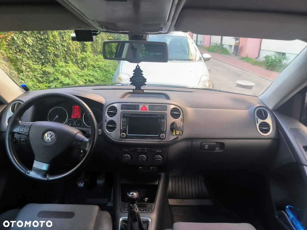 Volkswagen Tiguan 1.4 TSI BlueMot Trend&Fun - 1