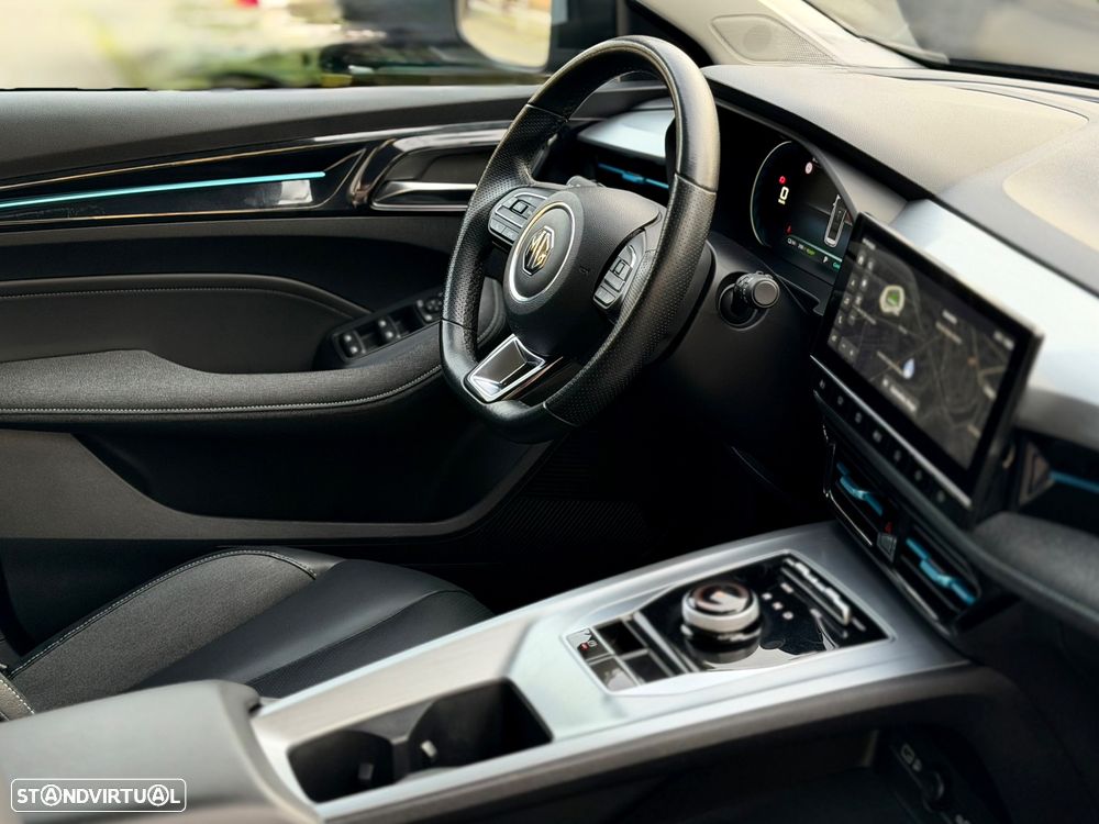 MG MG5 5 Standard Luxury - 27
