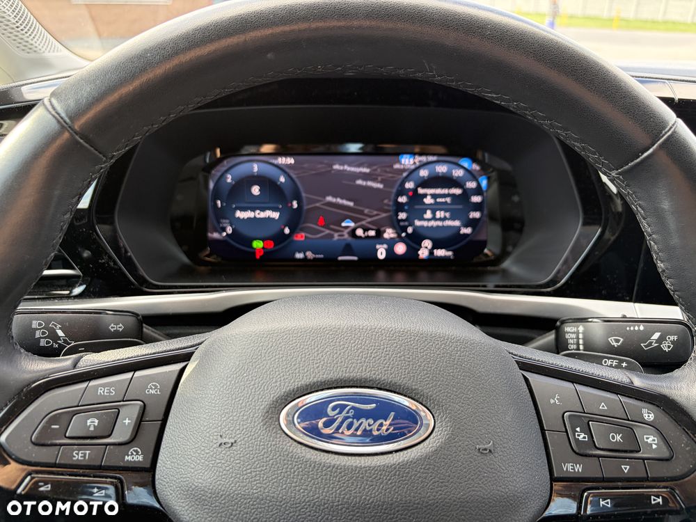Ford Transit Connect - 9