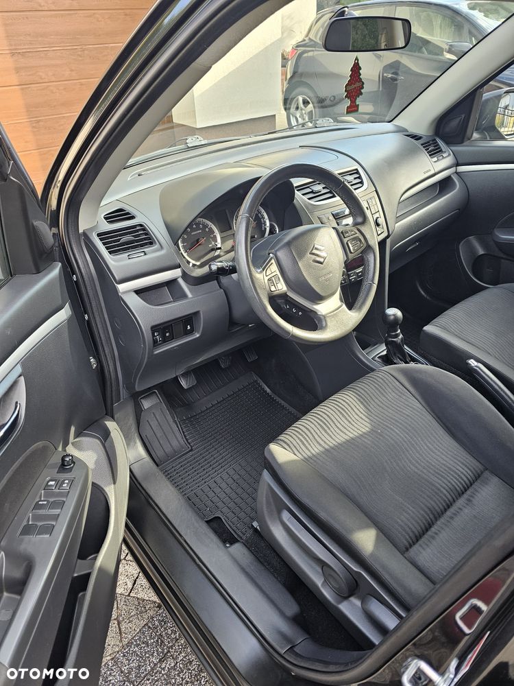 Suzuki Swift - 5