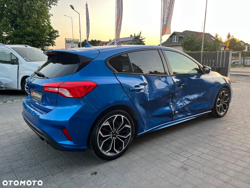 Ford Focus - 6