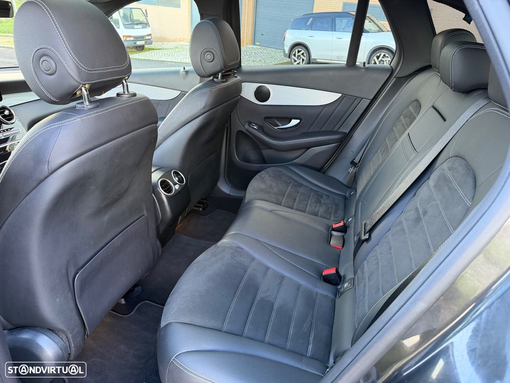 Mercedes-Benz GLC 300 de 4Matic 9G-TRONIC AMG Line Plus - 21