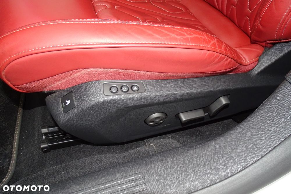 Peugeot 508 PureTech 180 EAT8 GT - 19