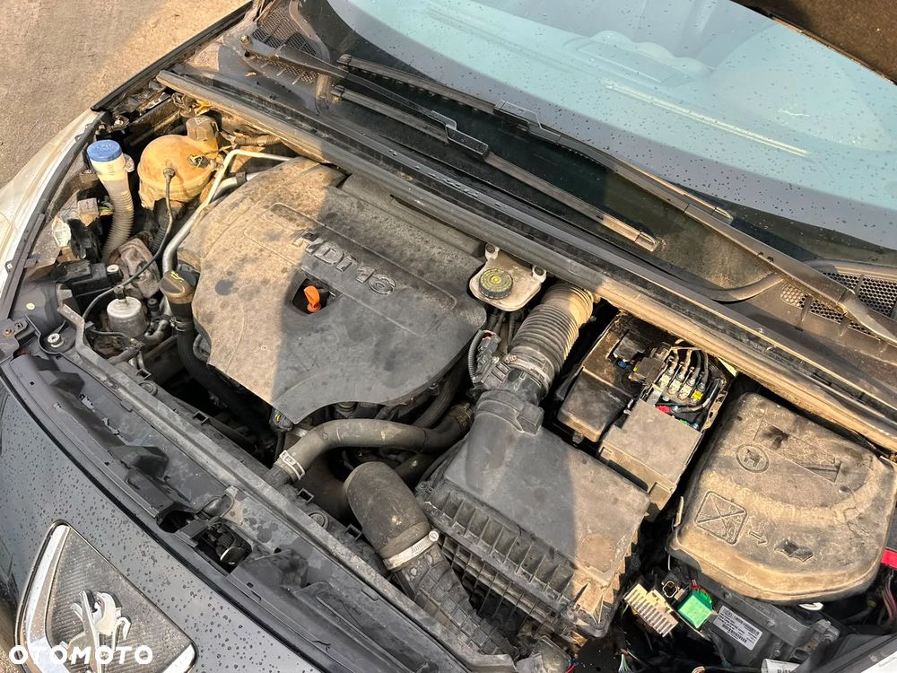 Peugeot 308 CC HDi FAP 165 Allure - 24