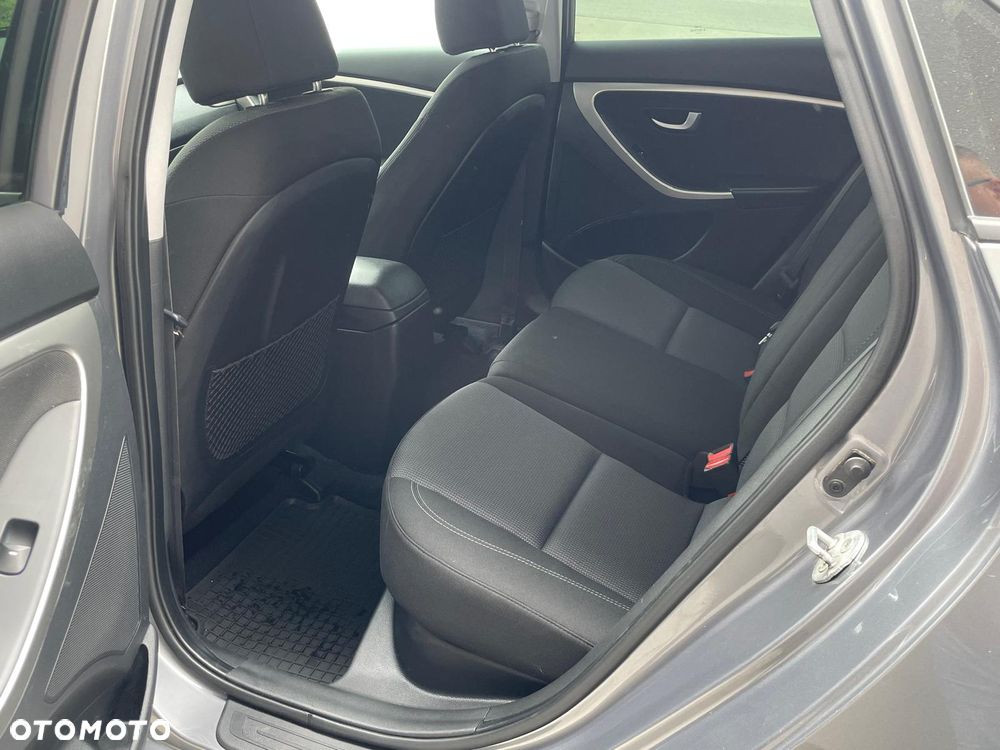 Hyundai i30 i30cw 1.4 UEFA EURO 2012 Edition - 21