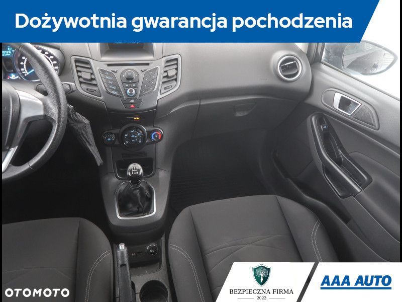 Ford Fiesta - 9