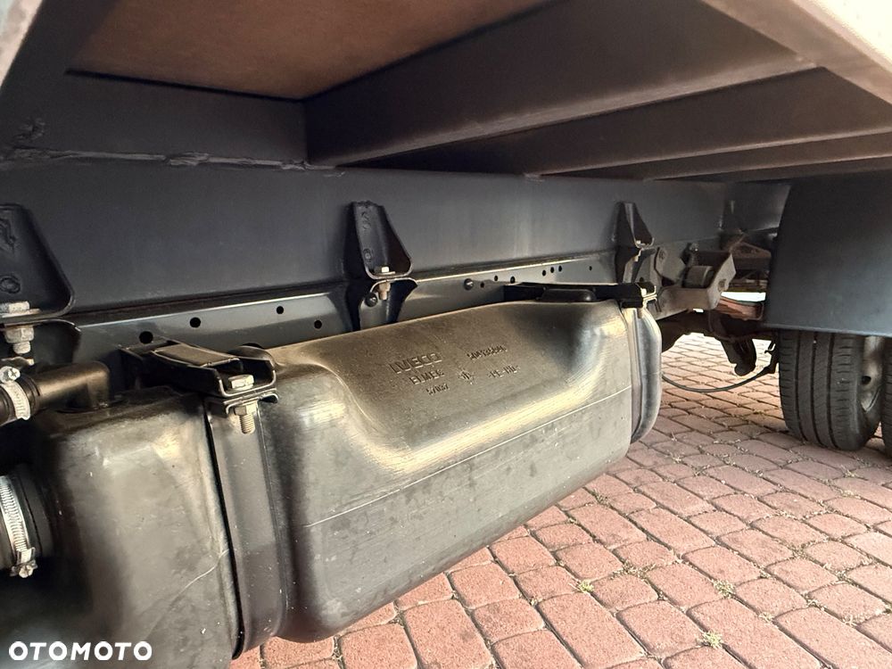 Iveco Daily 35C15 *3.0D* KONTENER 3,5M *NOWY SILNIK* KLIMA* TEMPOMAT* ZADBANY* - 10
