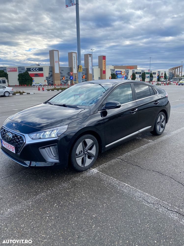 Hyundai IONIQ Hybrid 1.6 GDI - 2