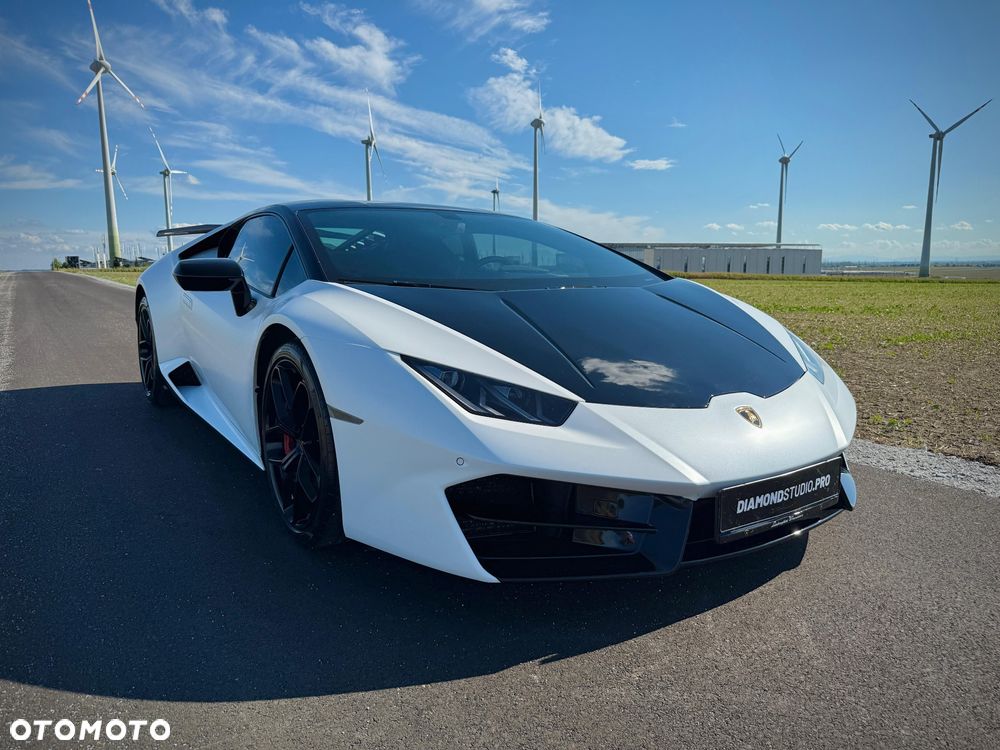 Lamborghini Huracan - 1