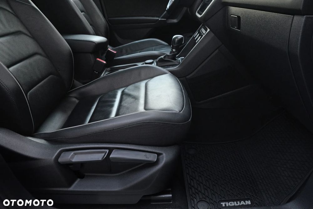 Volkswagen Tiguan 2.0 TSI BMT 4Mot Highline DSG - 38