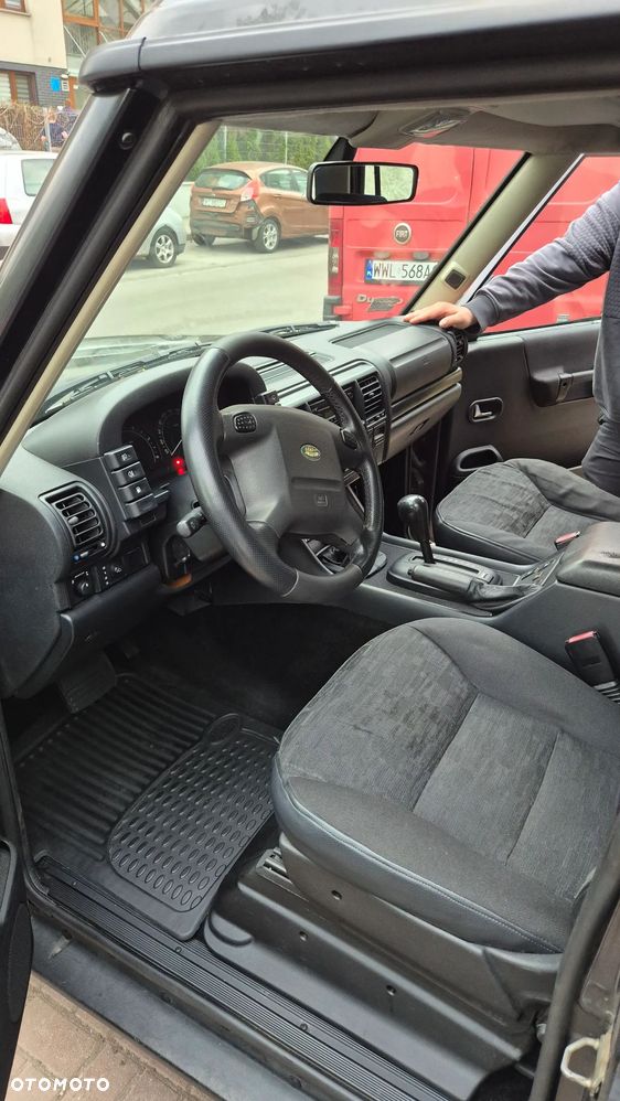 Land Rover Discovery - 7