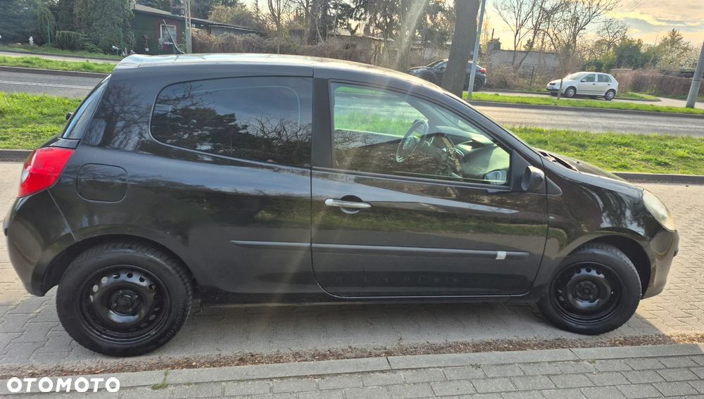 Renault Clio 1.5 dCi All Inclusive - 5