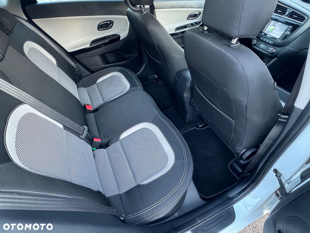 Kia Ceed 1.6 CRDi 136 ISG Platinum Edition - 12