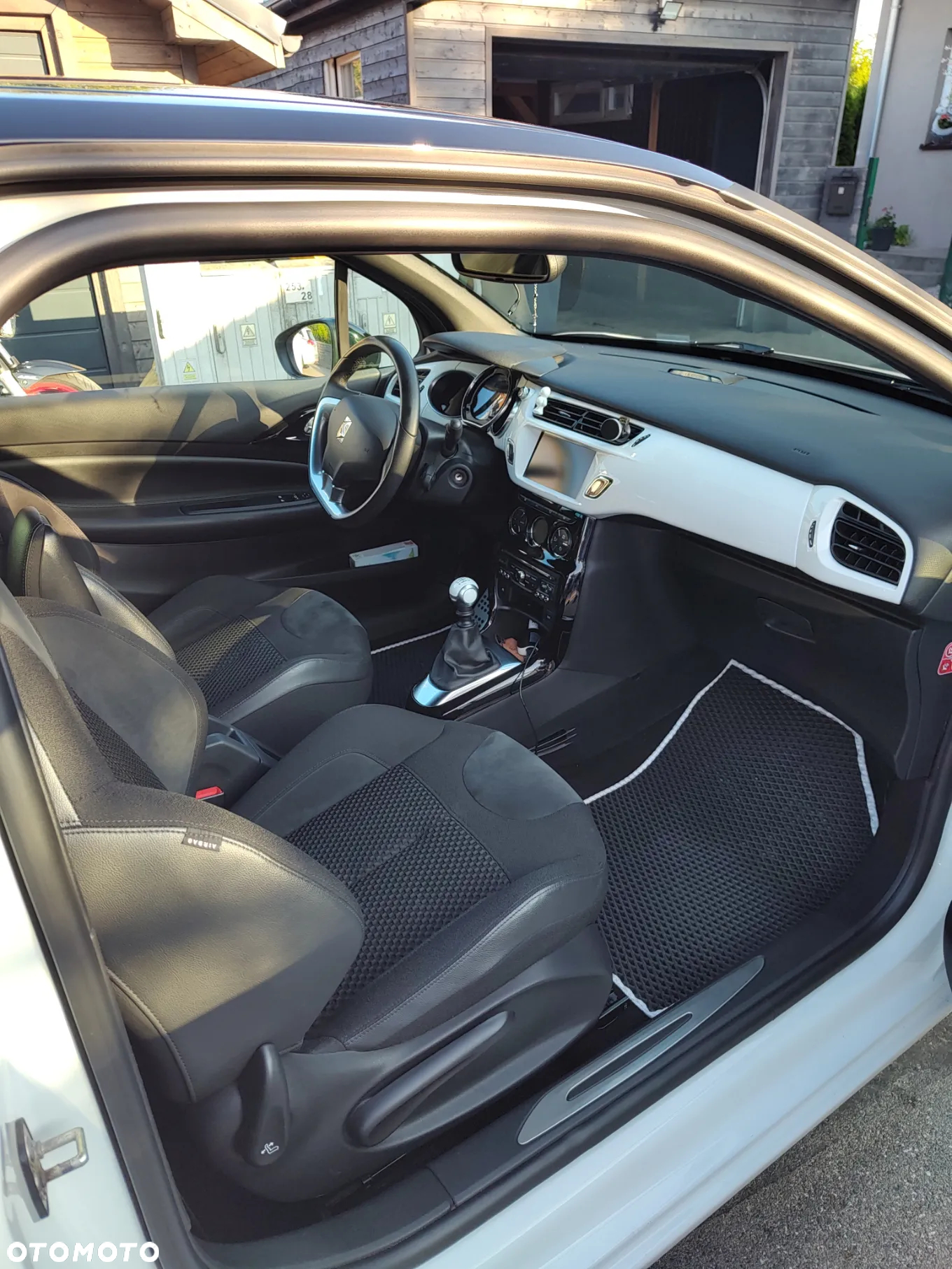 Citroën DS3 1.6 THP SportChic - 6