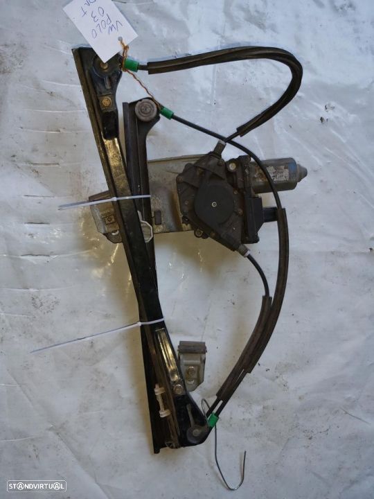 Elevador eletrico frente direito Volkswagen Polo 2003 - 1