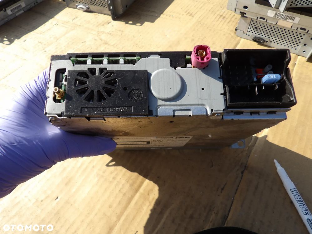 BMW - F10,F11 - RADIOODTWARZACZ CD - NAWIGACJA - 9233010 - 2