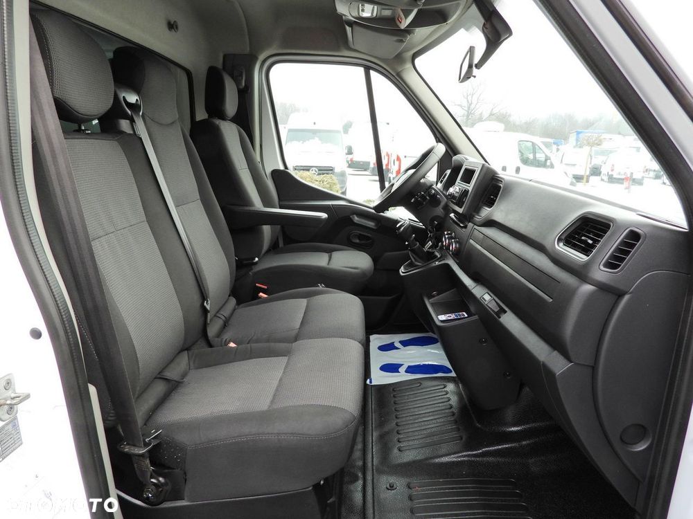 Renault MASTER PLANDEKA WINDA 10 PALET WEBASTO TEMPOMAT LEDY PNEUMATYKA KLIMATYZACJA  165KM - 37