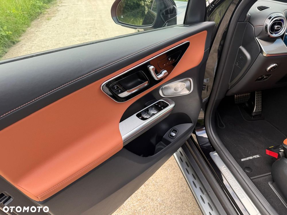 Mercedes-Benz GLC 220 d mHEV 4-Matic AMG Line - 17