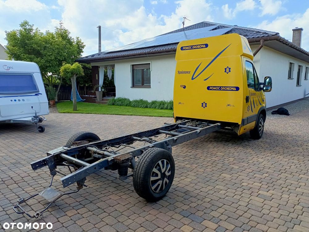 Iveco Daily 1999-2014r kabina kompletna wewnątrz oraz zewnątrz 8500zł lub bez przodu 4900zł europejska żółta pomoc drogowa oraz rama DMC 3,5t 159000km zarejestr w PL 4300zł - 3