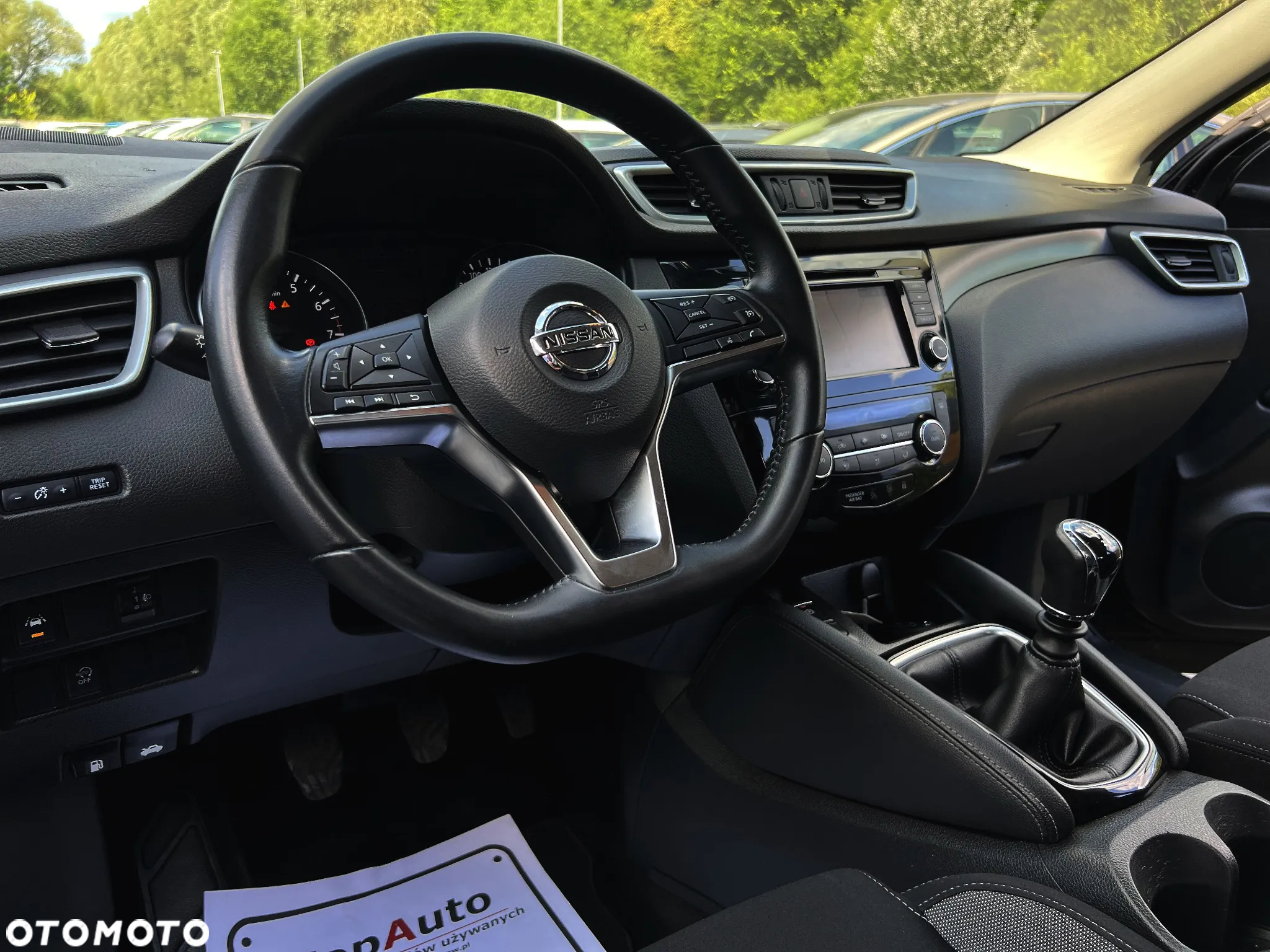 Nissan Qashqai 1.3 DIG-T N-Connecta - 22