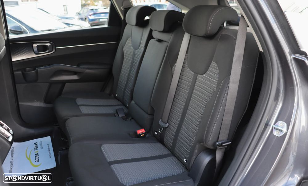 Kia Sorento 1.6 T-GDI PHEV AWD Aut. Vision - 16