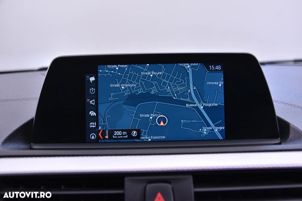 BMW Seria 1 118i Aut. M Sport - 22