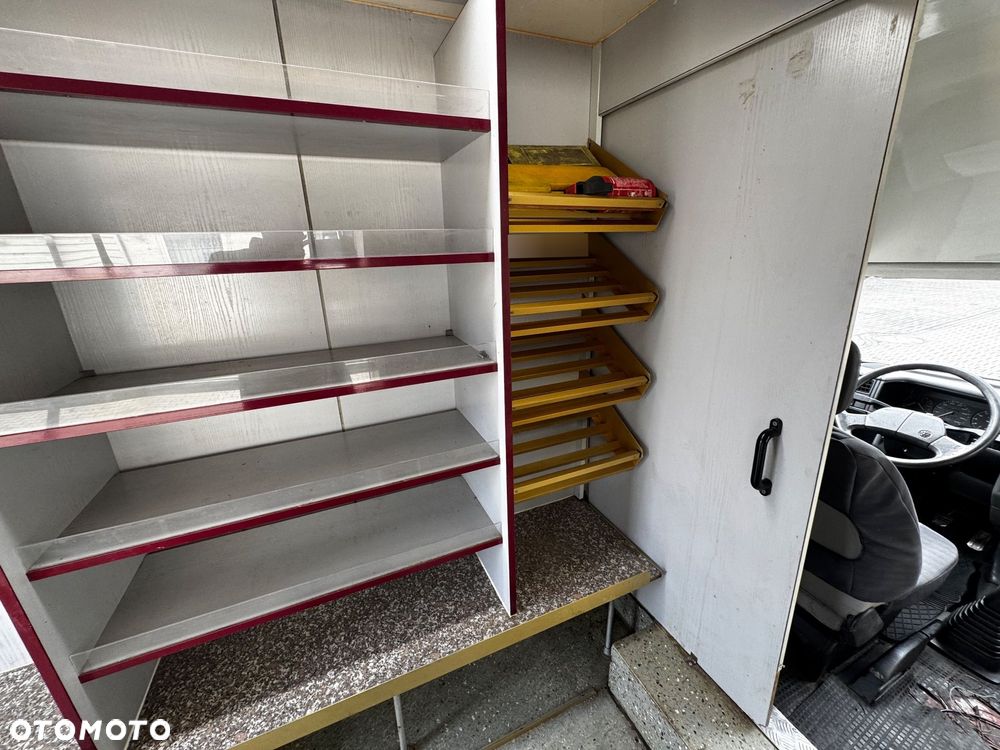 Volkswagen Transporter - 23