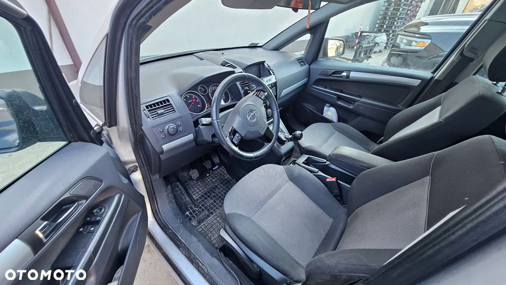 Opel Zafira 1.7 CDTI - 7