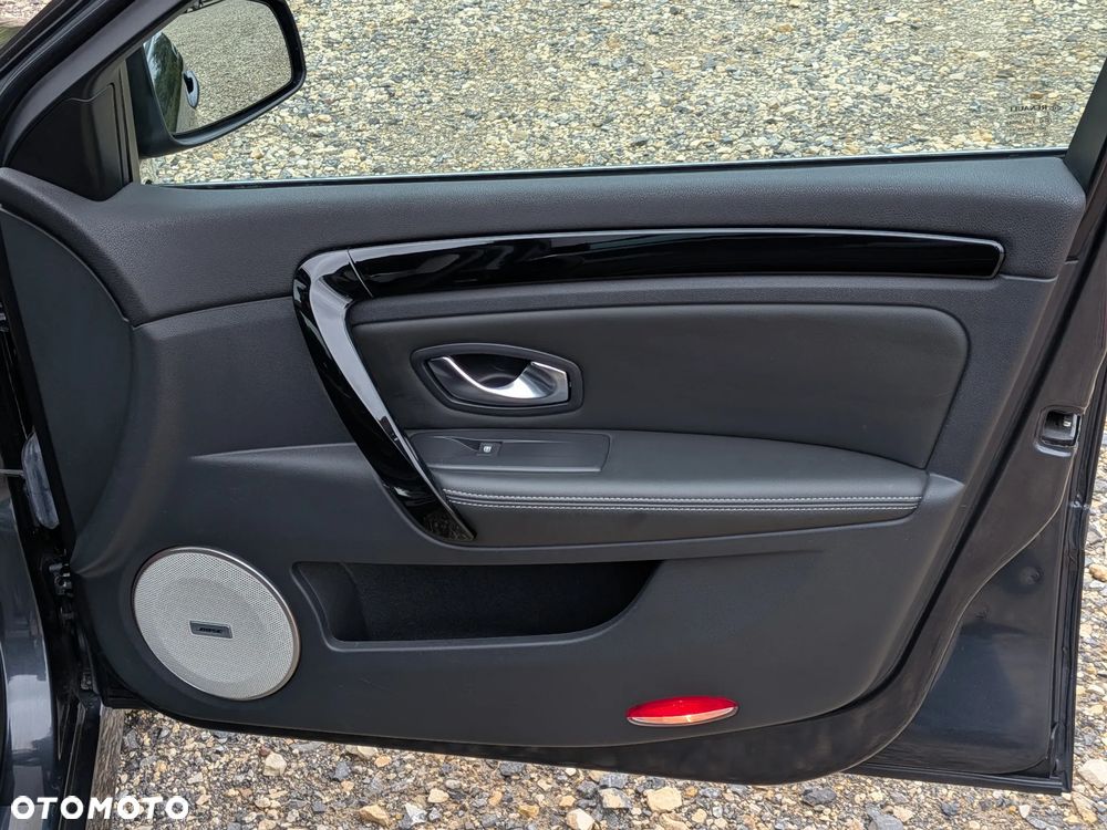 Renault Laguna 2.0 dCi Bose Edition - 26
