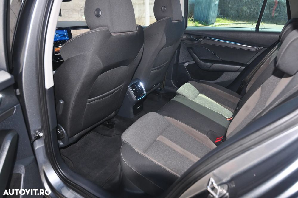 Skoda Octavia 2.0 TDI DSG 4X4 Scout First Edition - 9
