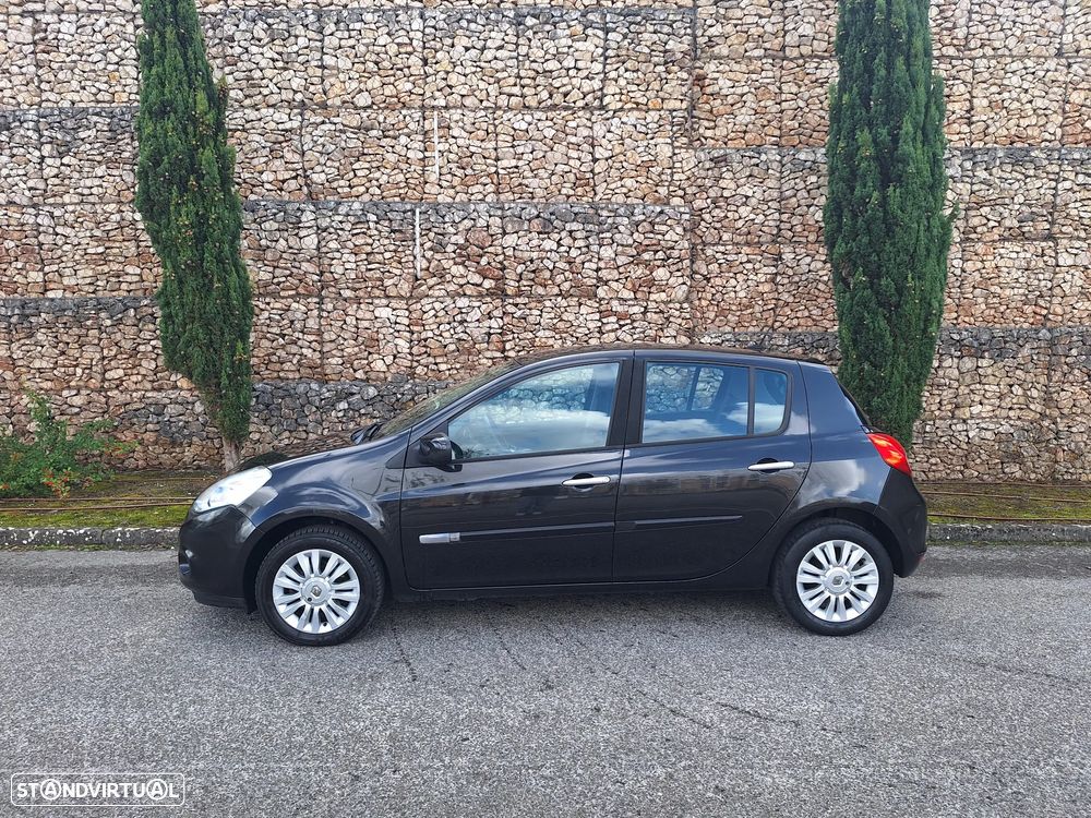 Renault Clio 1.5 dCi Dynamique 98g - 3