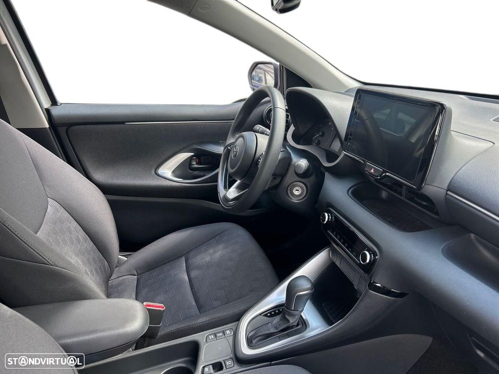 Toyota Yaris - 13