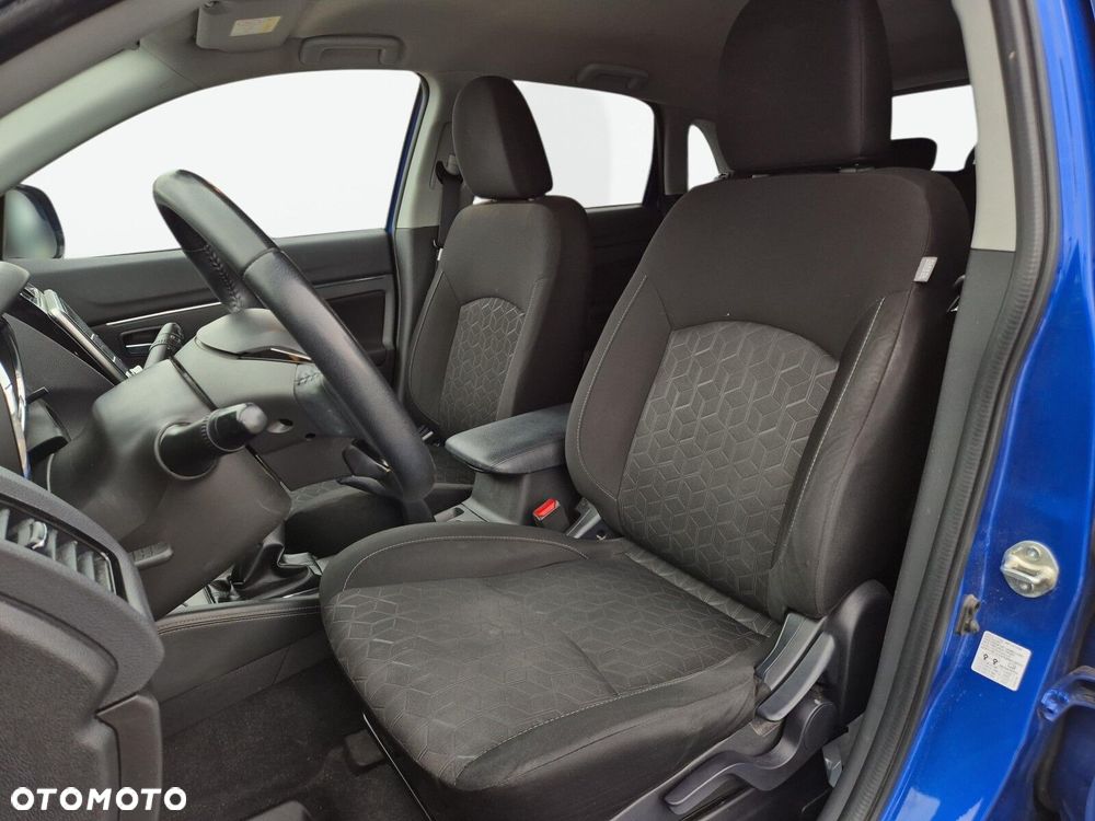 Mitsubishi ASX 2.0 Intense - 10