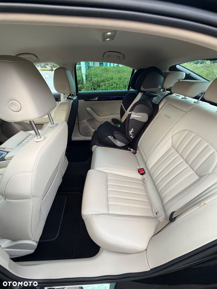 Skoda Superb 1.5 TSI L&K DSG - 20