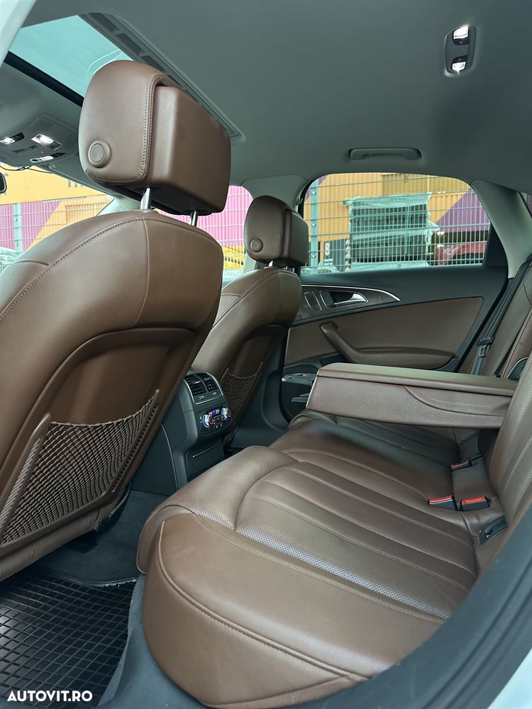 Audi A6 Avant 2.0 TDI Ultra S tronic - 11