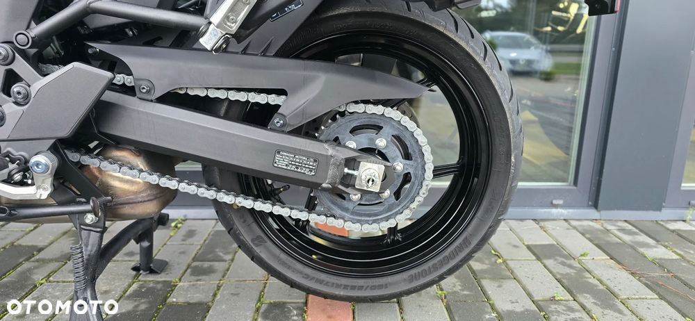 Kawasaki Versys 1100 SE - 41