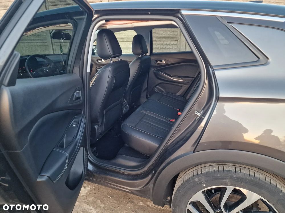 Opel Grandland X 1.2 Start/Stop Automatik INNOVATION - 32