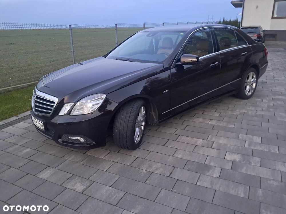 Mercedes-Benz Klasa E 250 CDI DPF BlueEFFICIENCY Automatik Avantgarde - 1