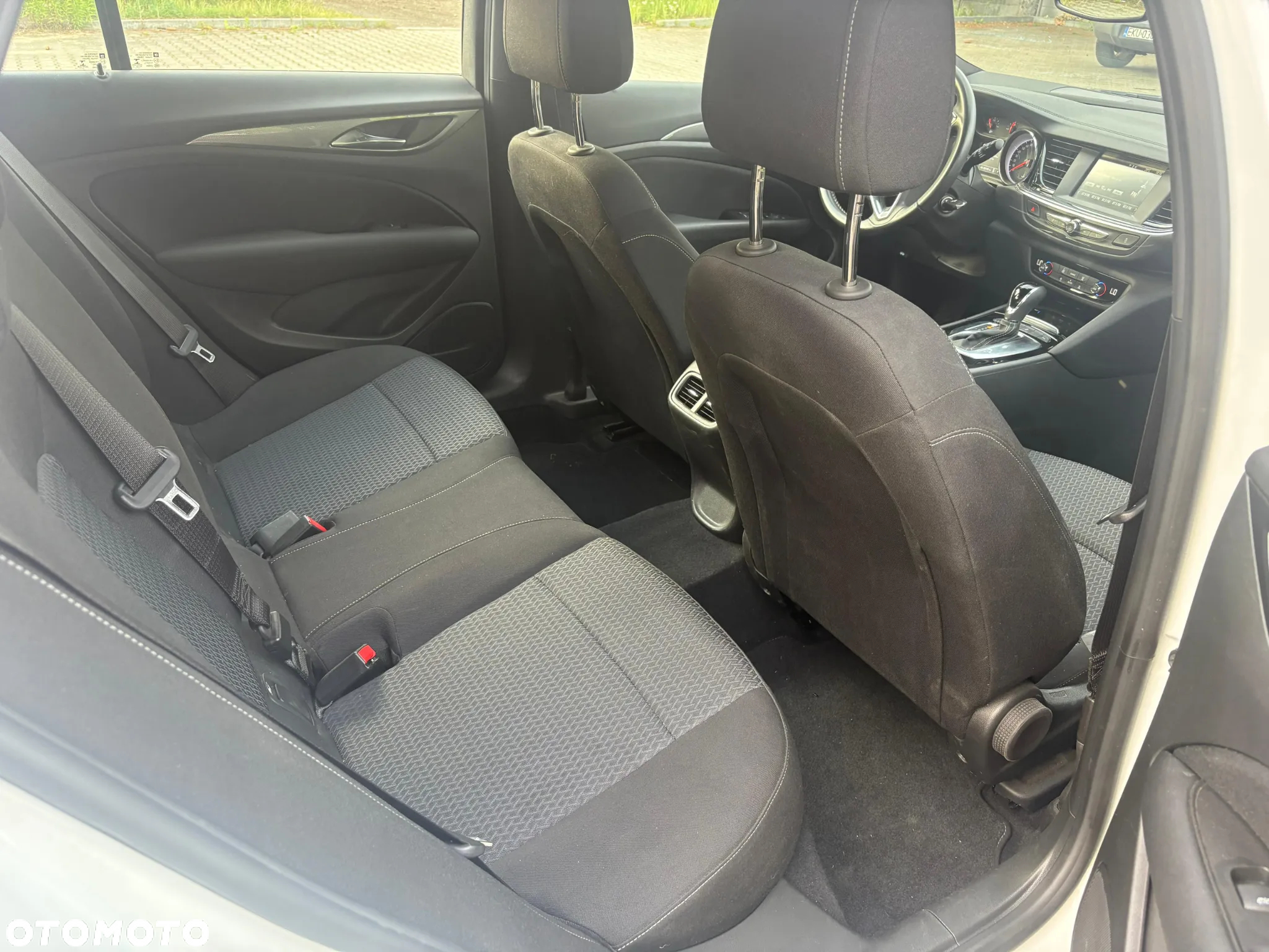 Opel Insignia Sports Tourer 1.5 Diesel Automatik Business Edition - 9