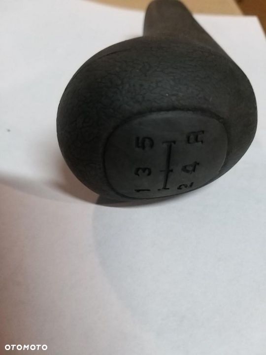 GAŁKA ZMIANY BIEGÓW SKODA FAVORIT  6U0711141C01C - 3