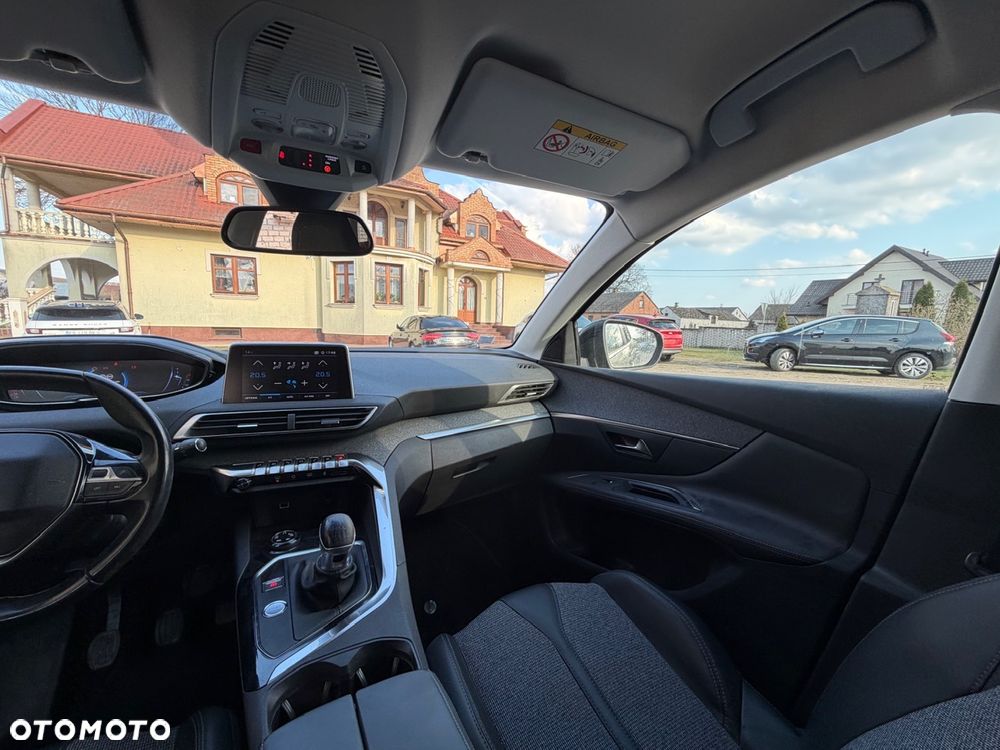 Peugeot 3008 - 15