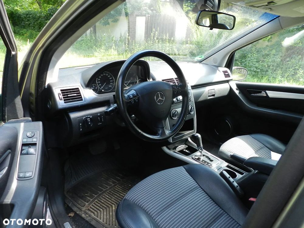 Mercedes-Benz Klasa A 170 Autotronic Avantgarde - 8