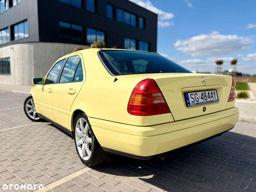 Mercedes-Benz Klasa C 180 Esprit - 4