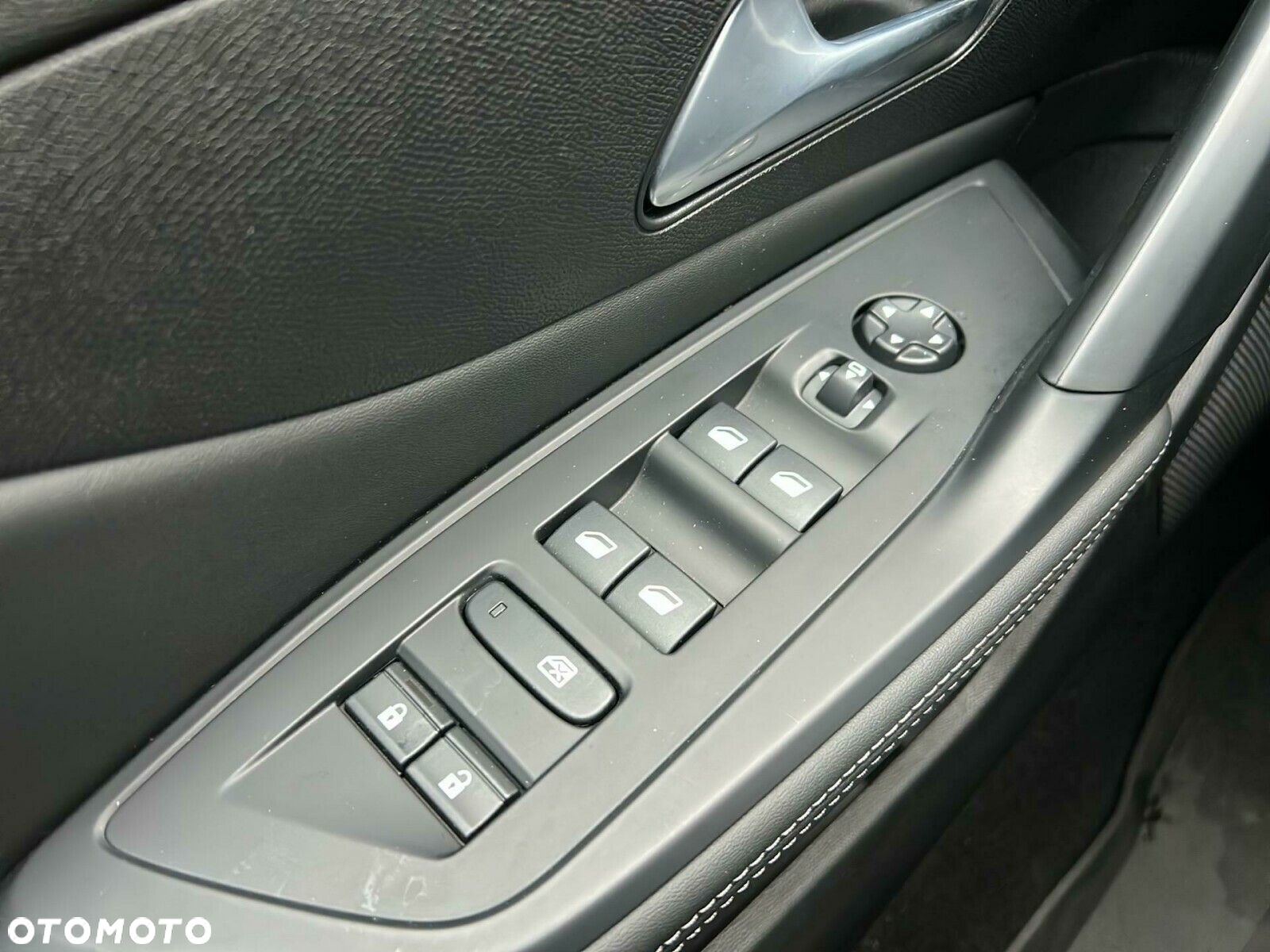 Peugeot 308 - 21