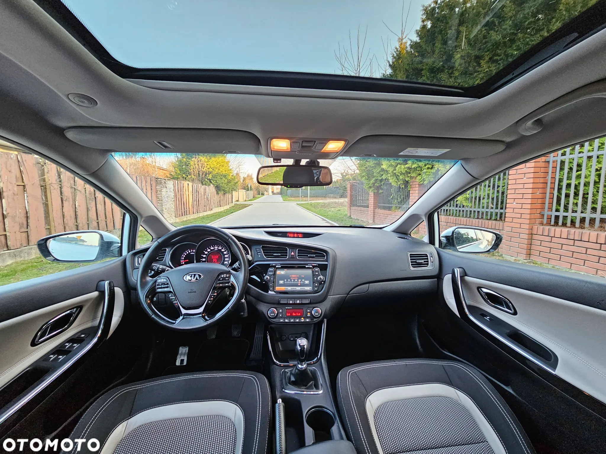 Kia Ceed 1.6 GDI Fifa World Cup Edition - 2