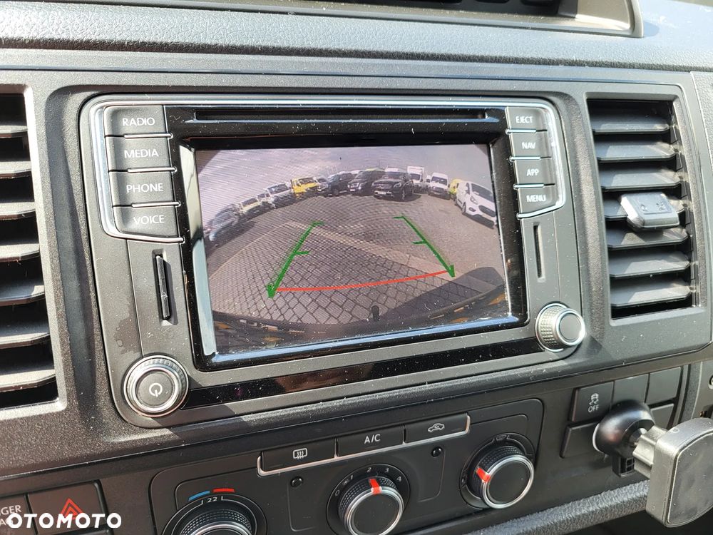 Volkswagen T6-2.0 TDI-DŁUGI-150 KM-SERWIS MOBILNY-KLIMA-ŁADNY - 18
