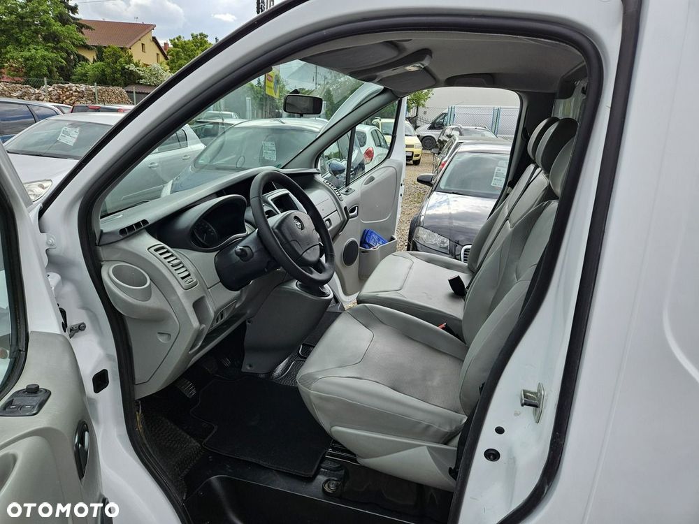 Opel Vivaro - 7